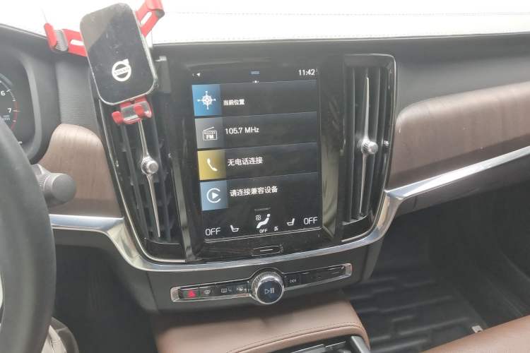 Used Volvo S90 2021 B5 Zhiyuan Luxury Edition Audio And AC Panel