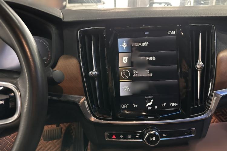 Used Volvo S90 2021 B5 Zhiyi Luxury Edition Audio And AC Panel