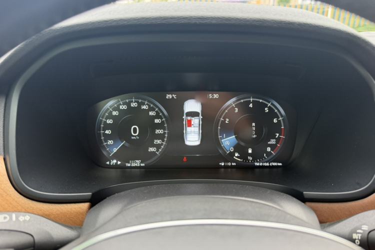 Used Volvo S90 2021 B5 Zhiyi Luxury Edition Audio And AC Panel