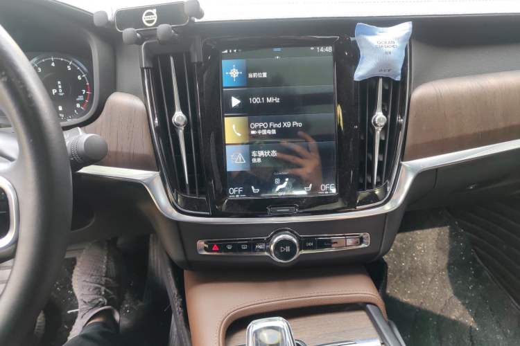 Used Volvo S90 2021 B5 Zhiyuan Luxury Edition Audio And AC Panel