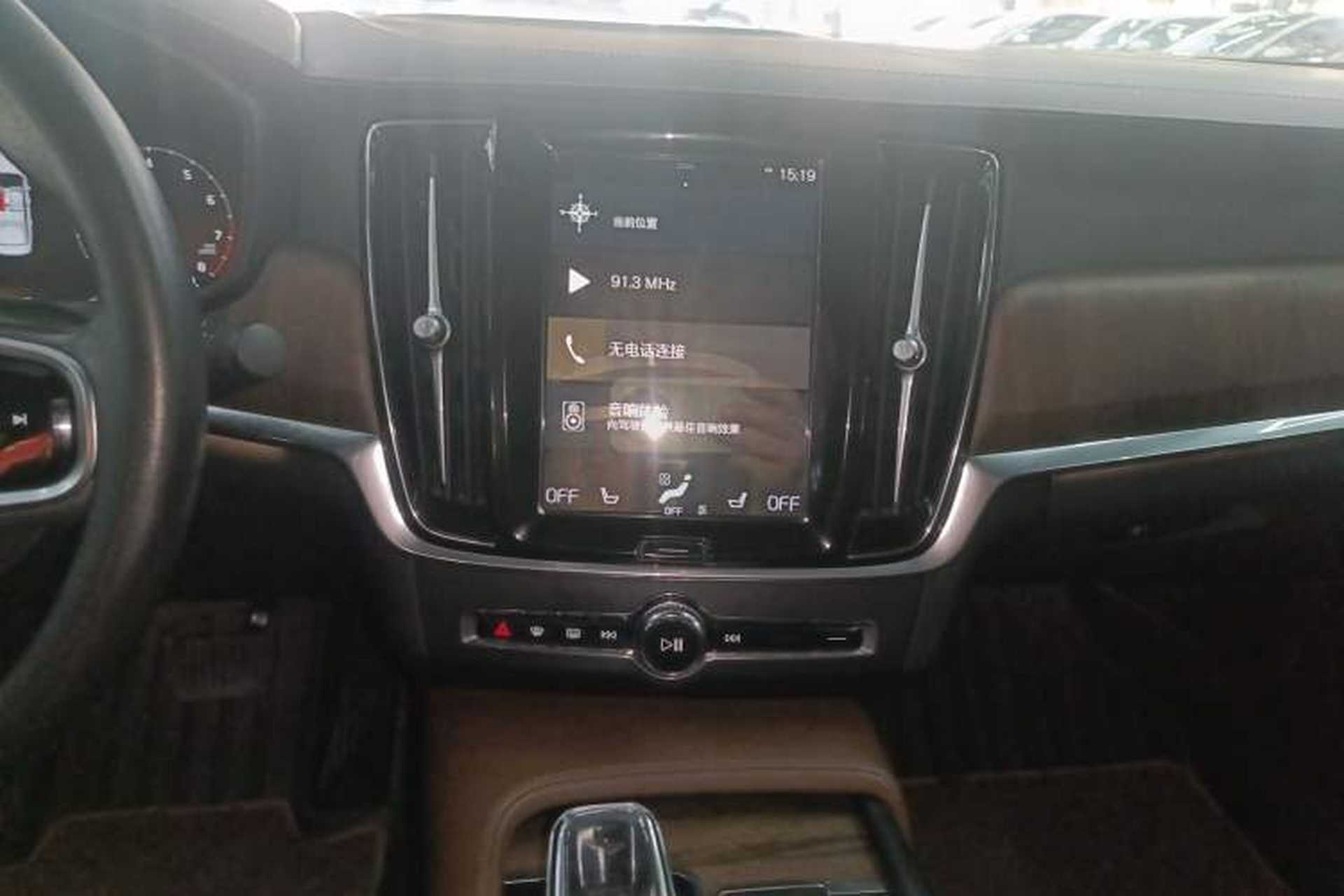 Used Volvo S90 2021 B5 Zhiyuan Luxury Edition Audio And AC Panel