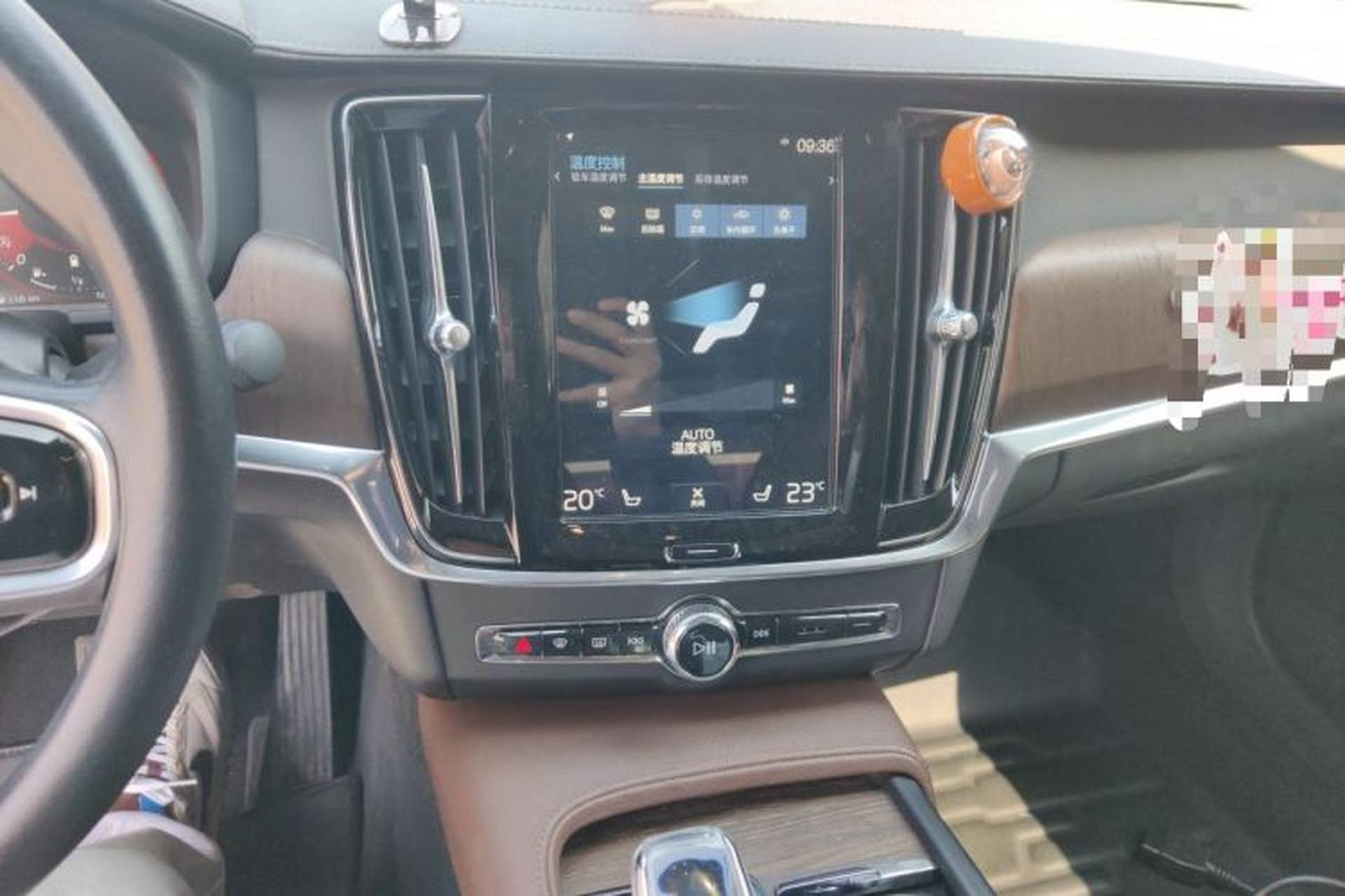 Used Volvo S90 2021 B5 Zhiyuan Luxury Edition Audio And AC Panel