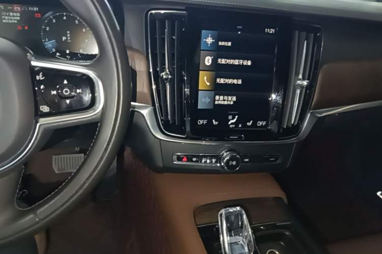 Used Volvo S90 2021 B5 Zhiyuan Luxury Edition Audio And AC Panel