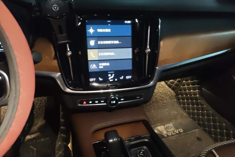 Used Volvo S90 2021 B5 Zhiyi Luxury Edition Audio And AC Panel