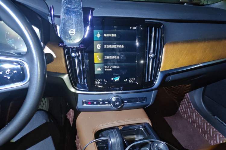 Used Volvo S90 2021 B5 Zhiyi Luxury Edition Audio And AC Panel