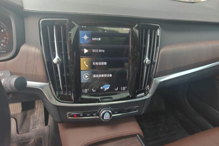 Used Volvo S90 2021 B5 Zhiyuan Luxury Edition Audio And AC Panel