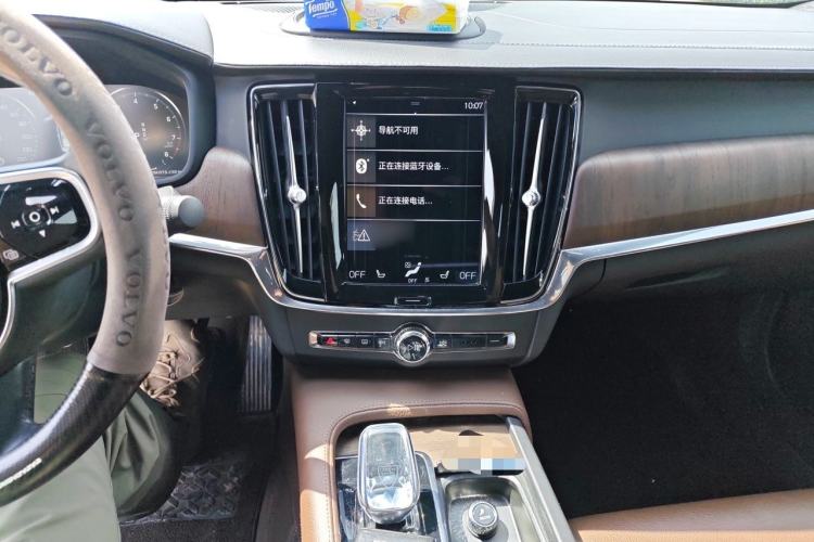 Used Volvo S90 2021 B5 Zhiyuan Luxury Edition Audio And AC Panel