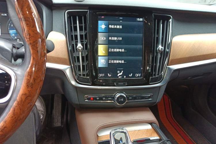Used Volvo S90 2021 B5 Zhiyi Luxury Edition Audio And AC Panel