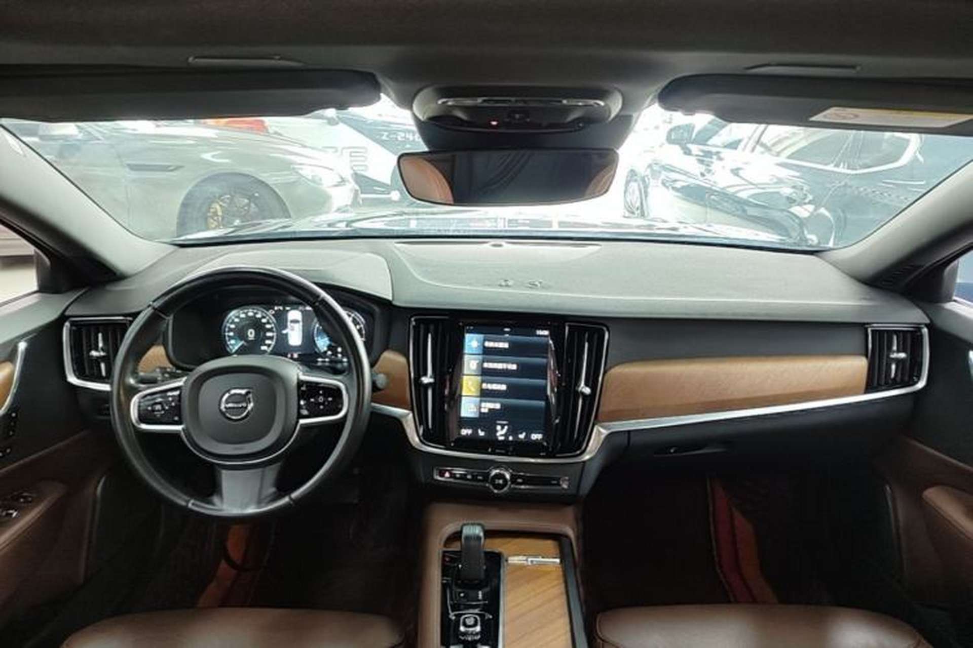 Used Volvo S90 2021 B5 Zhiyi Luxury Edition Center Console