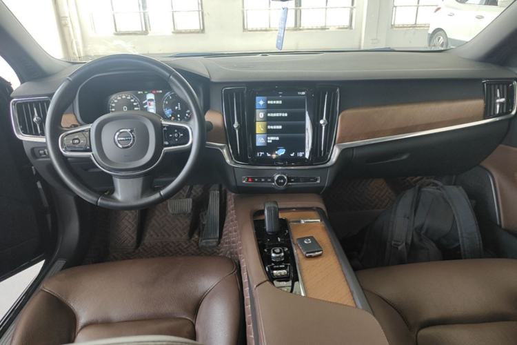 Used Volvo S90 2021 B5 Zhiyi Luxury Edition Center Console