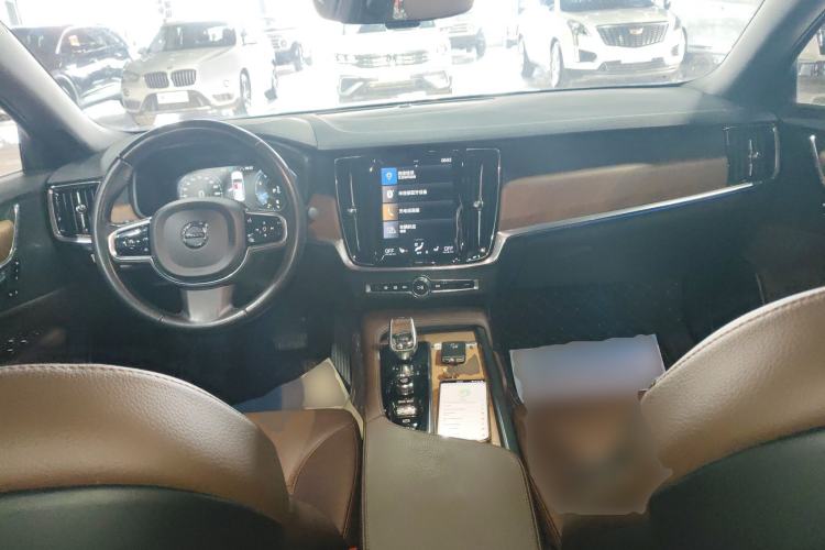Used Volvo S90 2021 B5 Zhiyi Luxury Edition Center Console