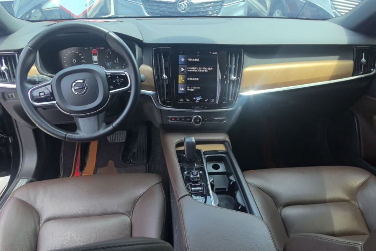 Used Volvo S90 2021 B5 Zhiyi Luxury Edition Center Console