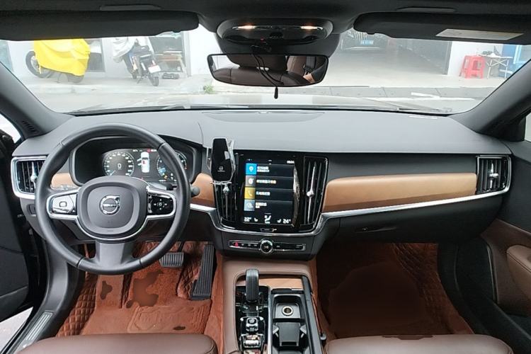 Used Volvo S90 2021 B5 Zhiyi Luxury Edition Center Console