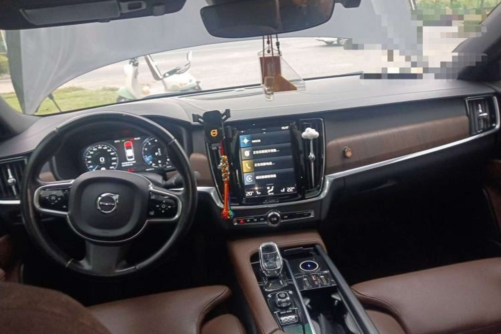 Used Volvo S90 2021 B5 Zhiyuan Luxury Edition Center Console