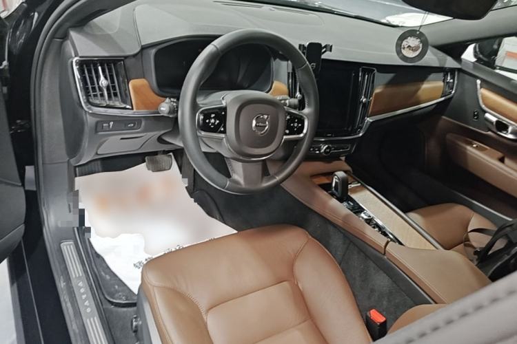 Used Volvo S90 2021 B5 Zhiyi Luxury Edition Center Console