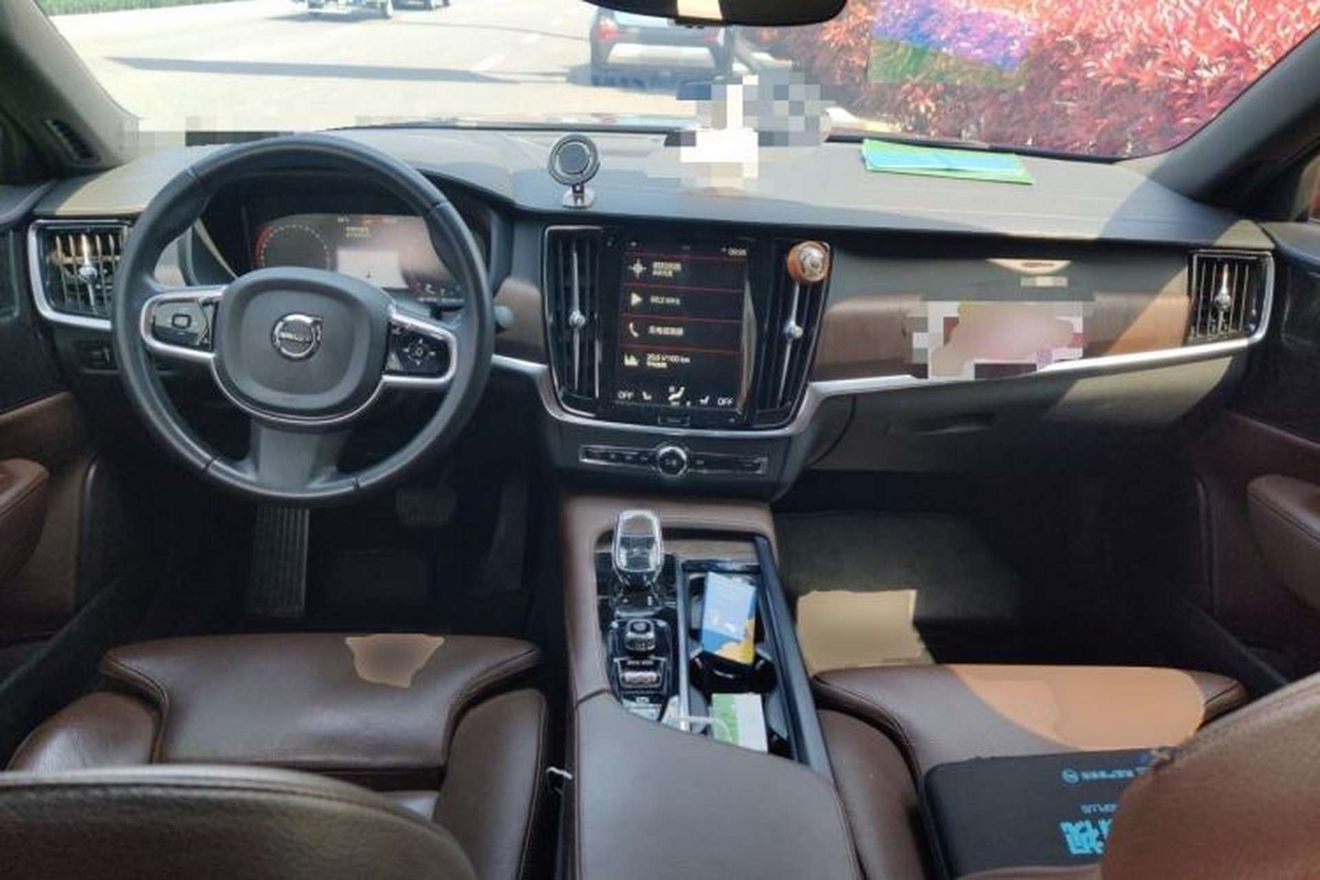 Used Volvo S90 2021 B5 Zhiyuan Luxury Edition Center Console