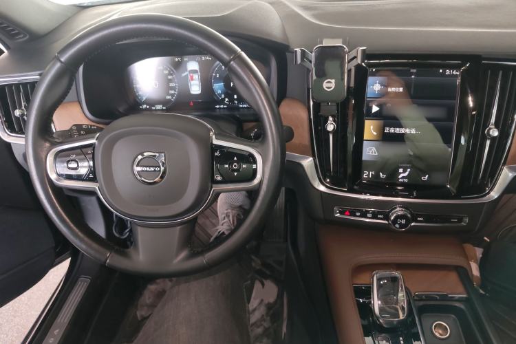 Used Volvo S90 2021 B5 Zhiyi Luxury Edition Center Console