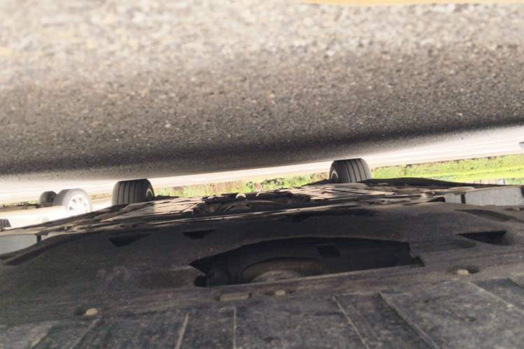 Used Volvo S90 2021 B5 Zhiyuan Luxury Edition Chassis Front