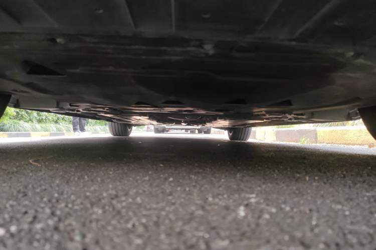 Used Volvo S90 2021 B5 Zhiyuan Luxury Edition Chassis Front