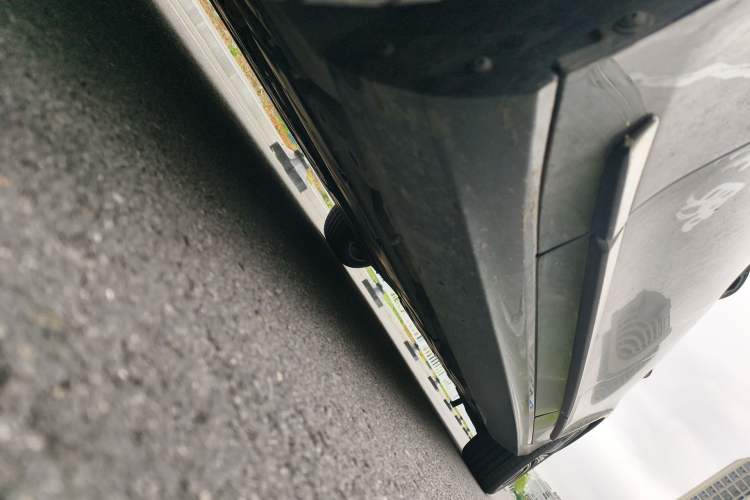 Used Volvo S90 2021 B5 Zhiyi Luxury Edition Chassis Front Left
