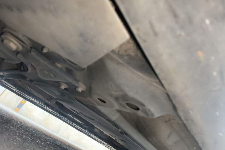 Used Volvo S90 2021 B5 Zhiyuan Luxury Edition Chassis Front Left