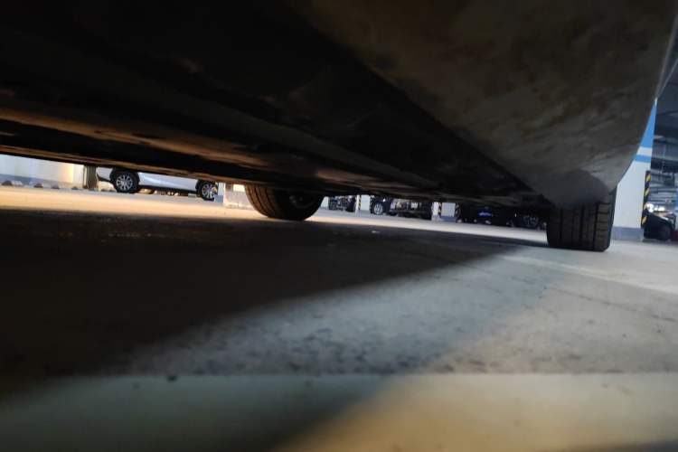 Used Volvo S90 2021 B5 Zhiyuan Luxury Edition Chassis Front Left