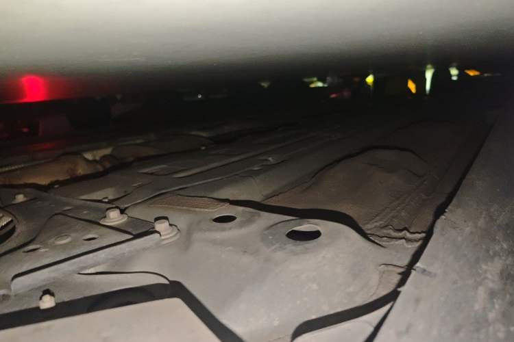 Used Volvo S90 2021 B5 Zhiyuan Luxury Edition Chassis Front Right