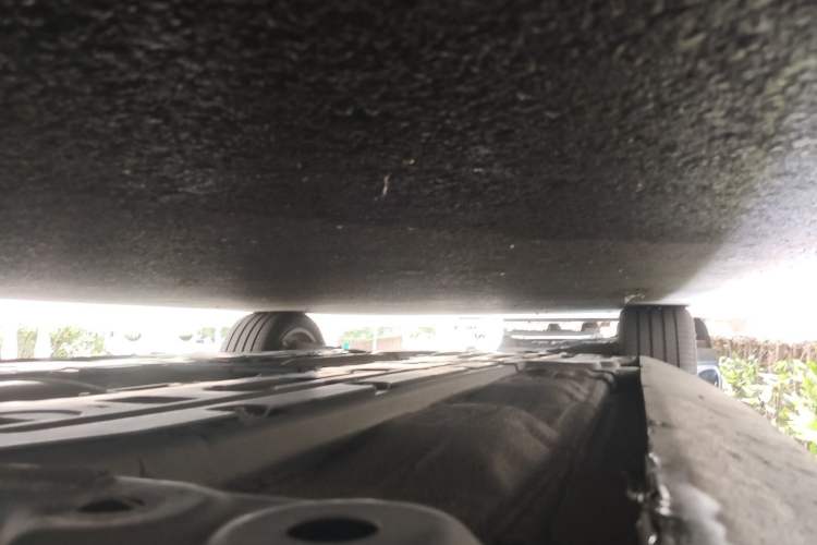 Used Volvo S90 2021 B5 Zhiyuan Luxury Edition Chassis Front Right