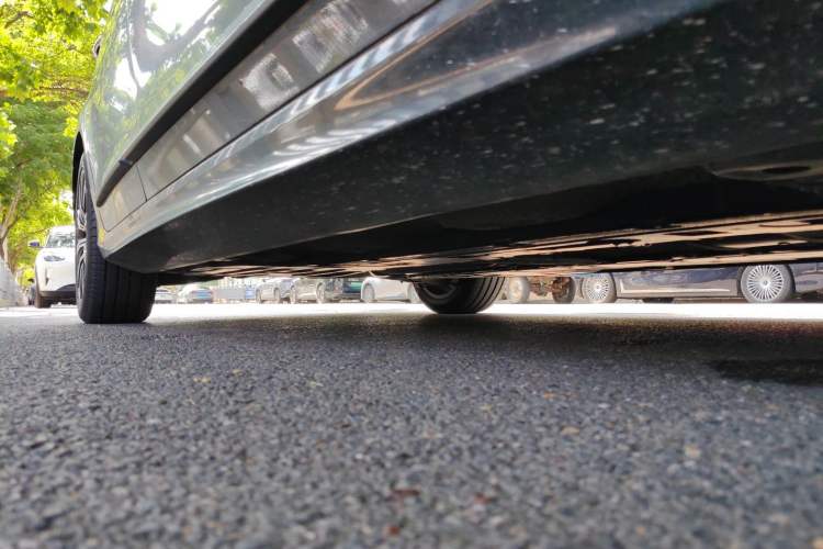 Used Volvo S90 2021 B5 Zhiyi Luxury Edition Chassis Front Right