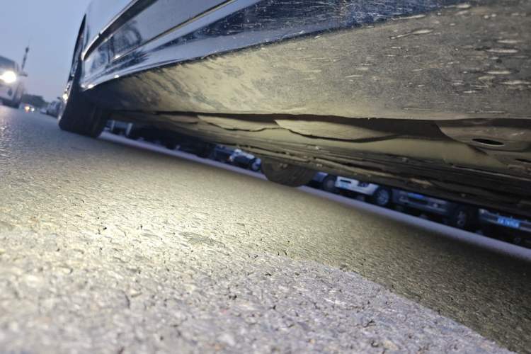 Used Volvo S90 2021 B5 Zhiyuan Luxury Edition Chassis Front Right
