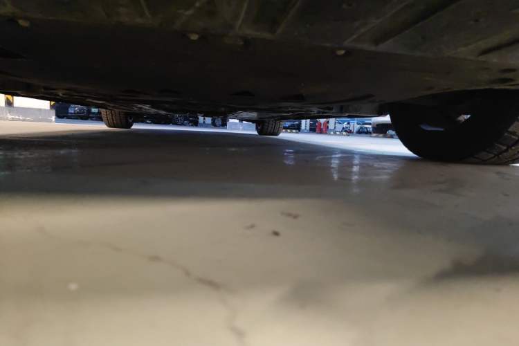 Used Volvo S90 2021 B5 Zhiyuan Luxury Edition Chassis Front