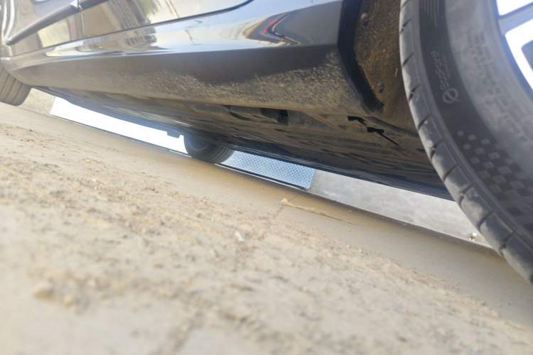 Used Volvo S90 2021 B5 Zhiyi Luxury Edition Chassis Rear Left