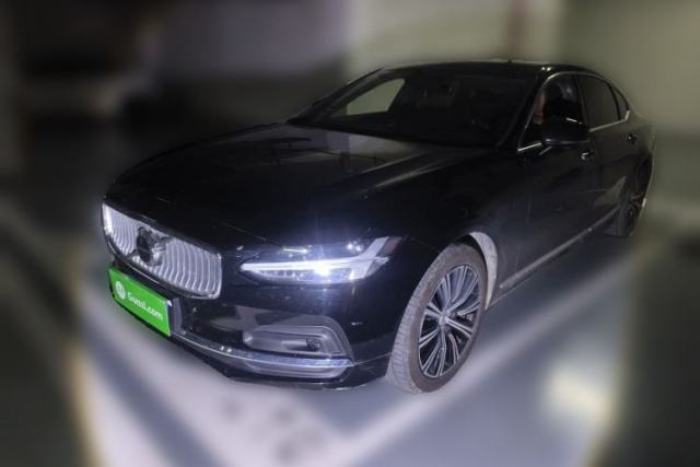 Ojetý Volvo S90 2021 B5 Zhiyi Luxury Edition