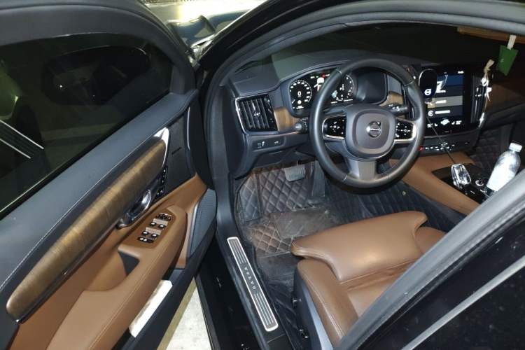 Used Volvo S90 2021 B5 Zhiyuan Luxury Edition Driver Seat
