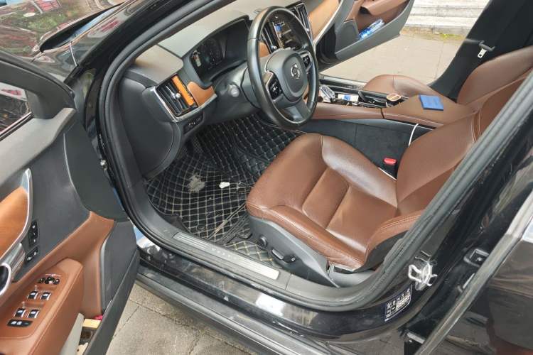 Used Volvo S90 2021 B5 Zhiyi Luxury Edition Driver Seat