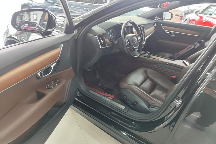 Used Volvo S90 2021 B5 Zhiyi Luxury Edition Driver Seat