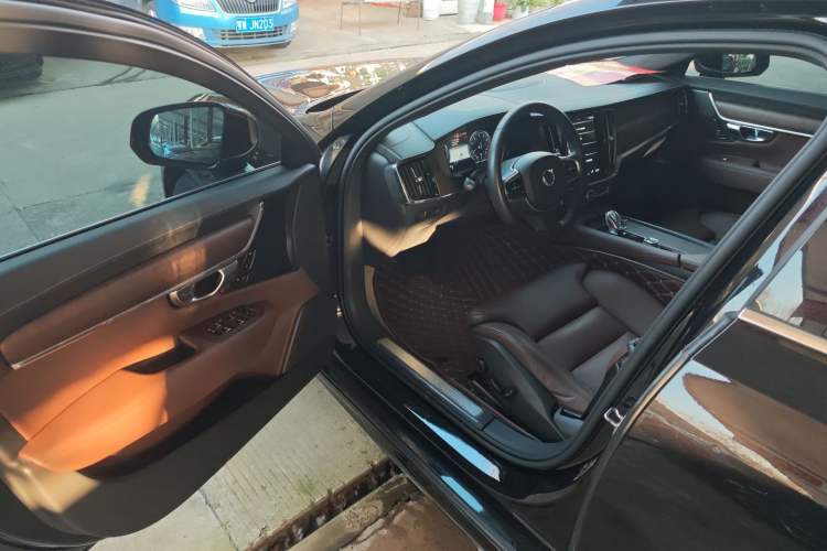 Used Volvo S90 2021 B5 Zhiyuan Luxury Edition Driver Seat