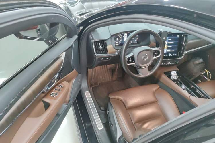 Used Volvo S90 2021 B5 Zhiyuan Luxury Edition Driver Seat