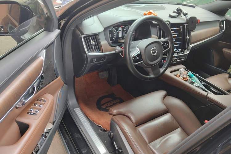 Used Volvo S90 2021 B5 Zhiyuan Luxury Edition Driver Seat