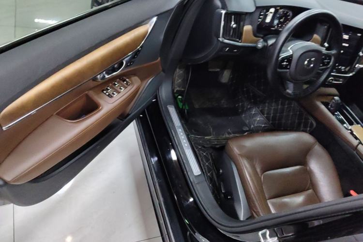 Used Volvo S90 2021 B5 Zhiyi Luxury Edition Driver Seat