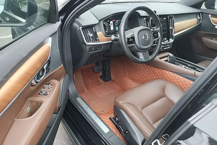 Used Volvo S90 2021 B5 Zhiyi Luxury Edition Driver Seat