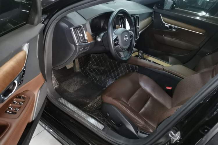 Used Volvo S90 2021 B5 Zhiyi Luxury Edition Driver Seat