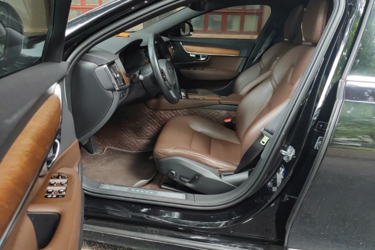Used Volvo S90 2021 B5 Zhiyi Luxury Edition Driver Seat