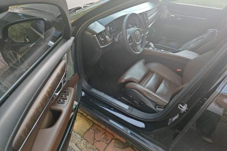 Used Volvo S90 2021 B5 Zhiyuan Luxury Edition Driver Seat