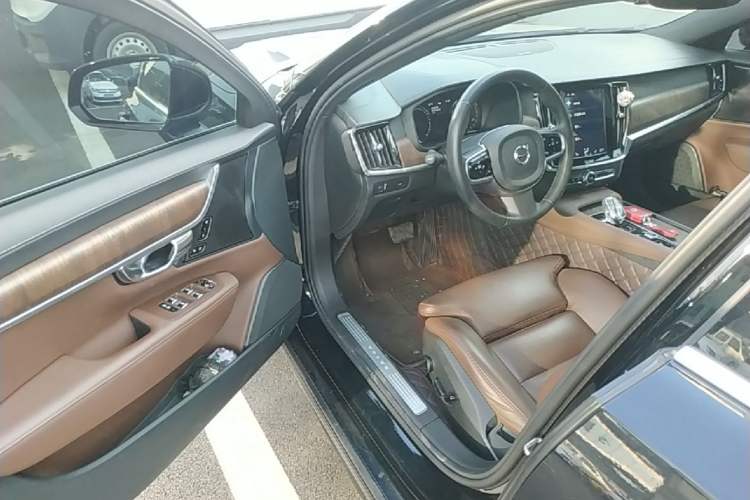 Used Volvo S90 2021 B5 Zhiyuan Luxury Edition Driver Seat