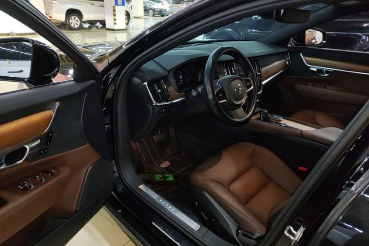Used Volvo S90 2021 B5 Zhiyi Luxury Edition Driver Seat