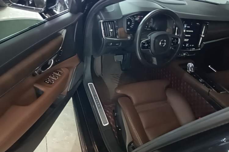 Used Volvo S90 2021 B5 Zhiyuan Luxury Edition Driver Seat