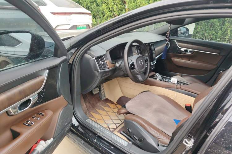 Used Volvo S90 2021 B5 Zhiyuan Luxury Edition Driver Seat