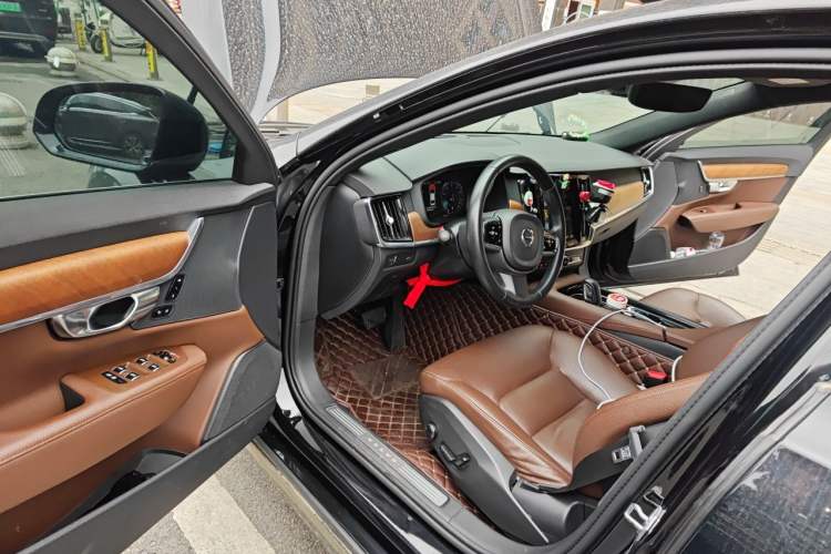 Used Volvo S90 2021 B5 Zhiyi Luxury Edition Driver Seat