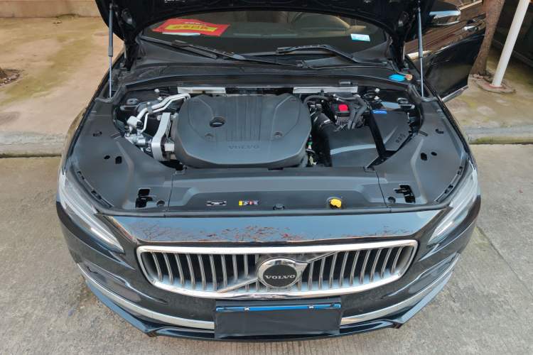 Used Volvo S90 2021 B5 Zhiyuan Luxury Edition Engine Bay